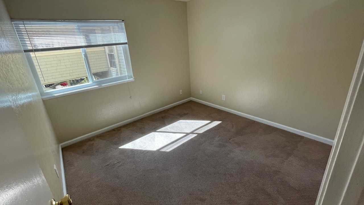 2637 Regent Street - Photo 7 of 50