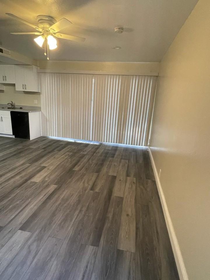 2541 Regent Street - Photo 3 of 40