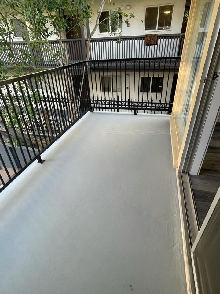 2541 Regent Street - Photo 5 of 40