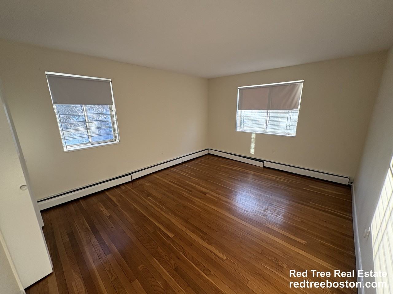 90 Gardner St #18 - Photo 5 of 11