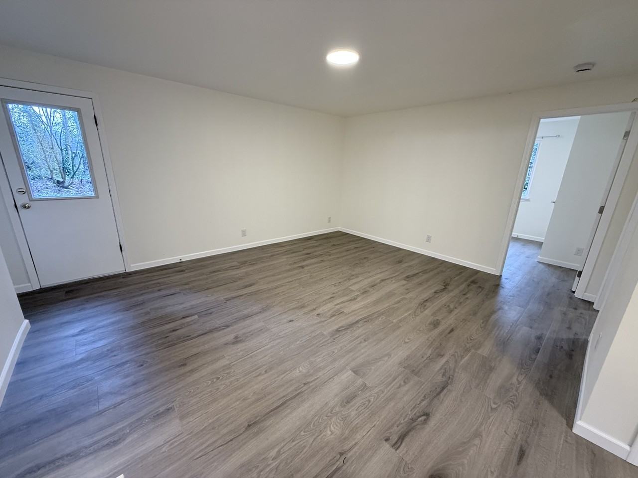 S611-B - Photo 4 of 20