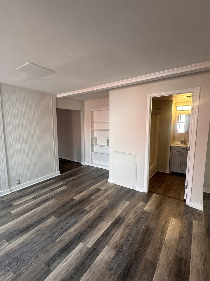 30 West All Saints Street - Photo 3 of 10