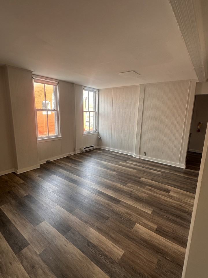 30 West All Saints Street - Photo 4 of 10