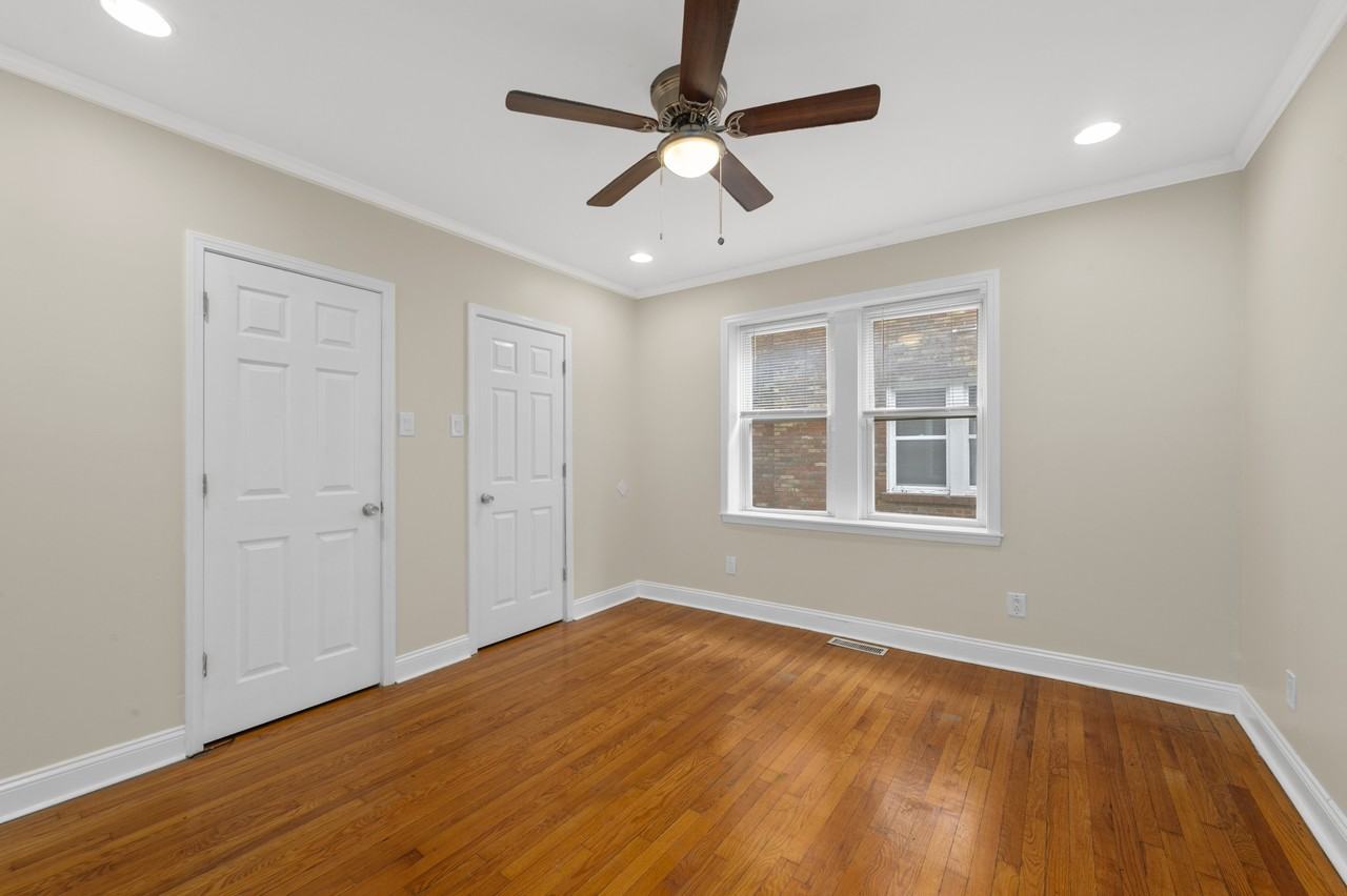 4010-4012 Oleatha Avenue - Photo 4 of 15