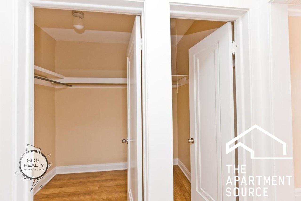 6445 23rd St #10 - Photo 5 of 6