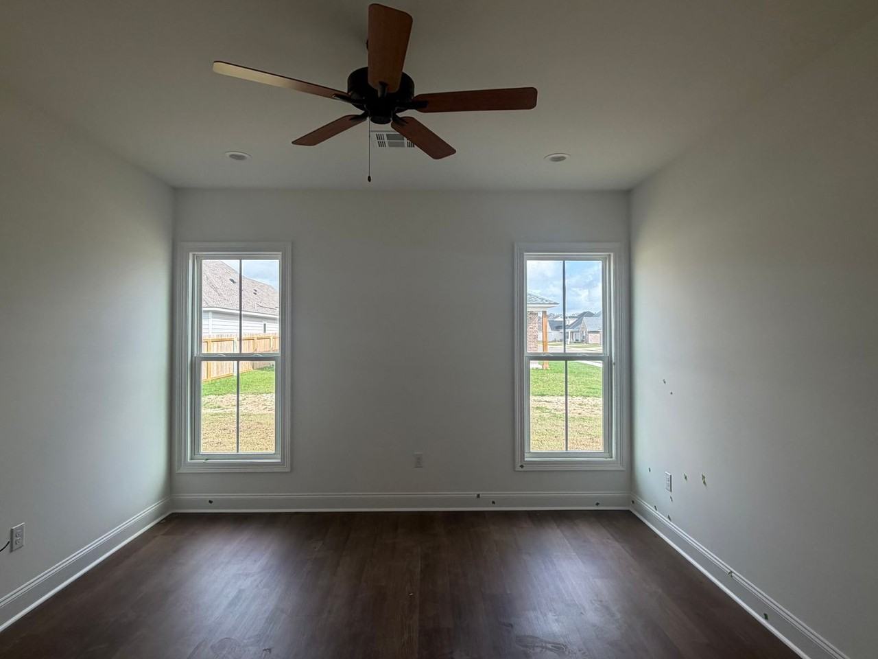 300 High Point Way - Photo 3 of 11