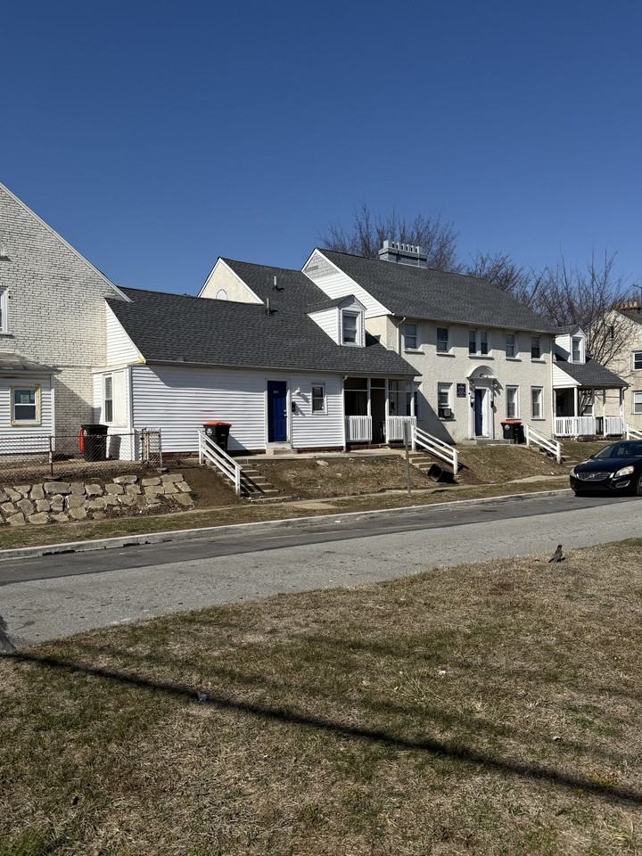 1104 Pine Street - Photo 7 of 16