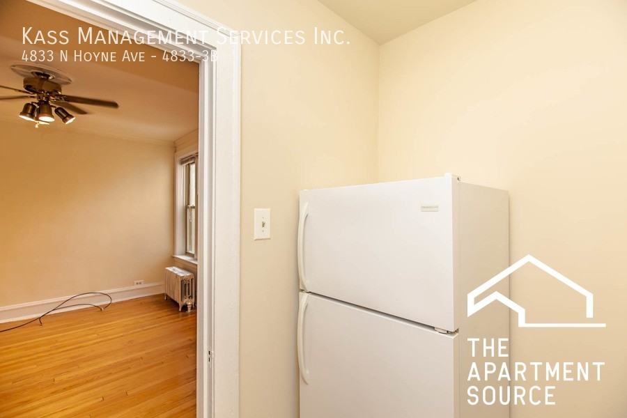 4833 N Hoyne Ave #3B - Photo 4 of 9