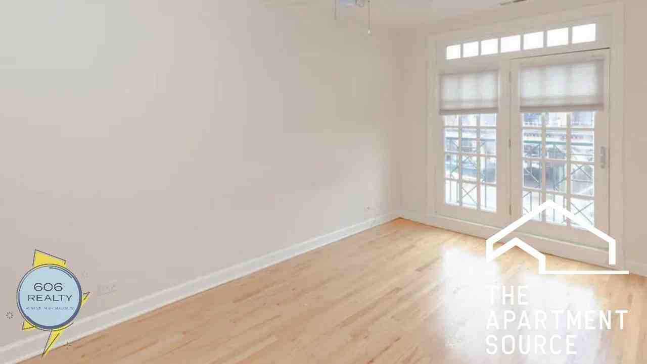 3349 N Clark St #3SE - Photo 4 of 14