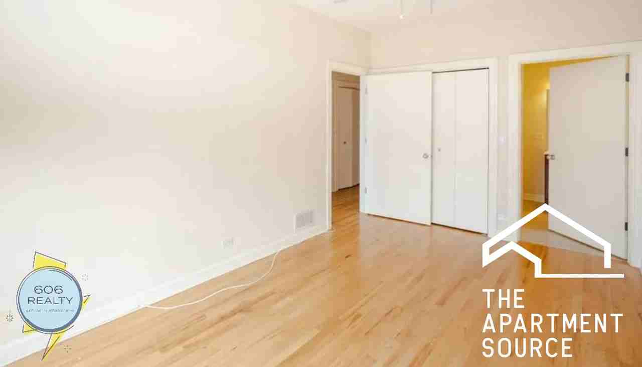 3349 N Clark St #3SE - Photo 5 of 14