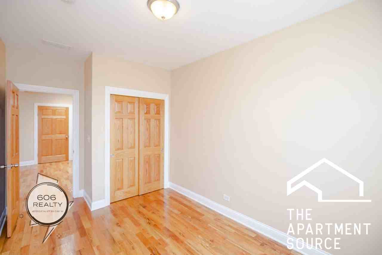 3209 N Central Ave #2 - Photo 6 of 8