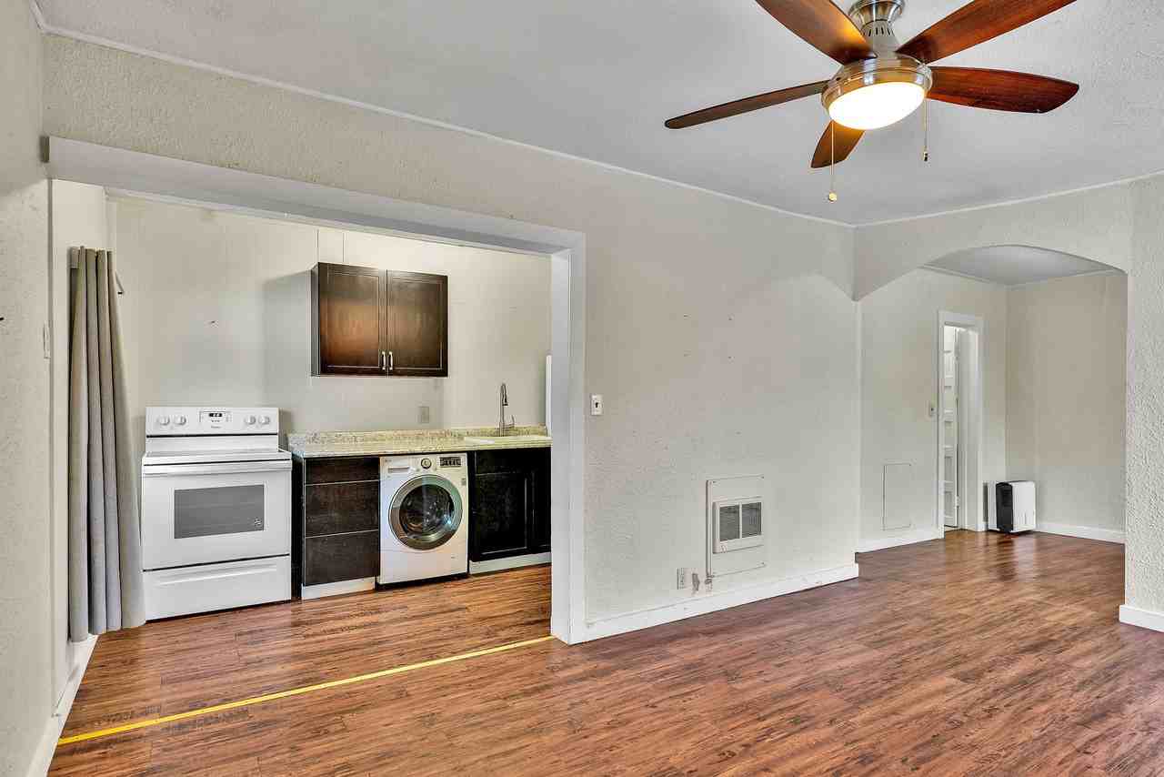 125 Main Street - Photo 3 of 13