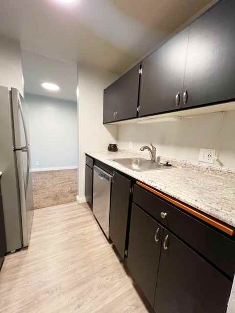 Hillcrest Apartments - Photo 7 of 47