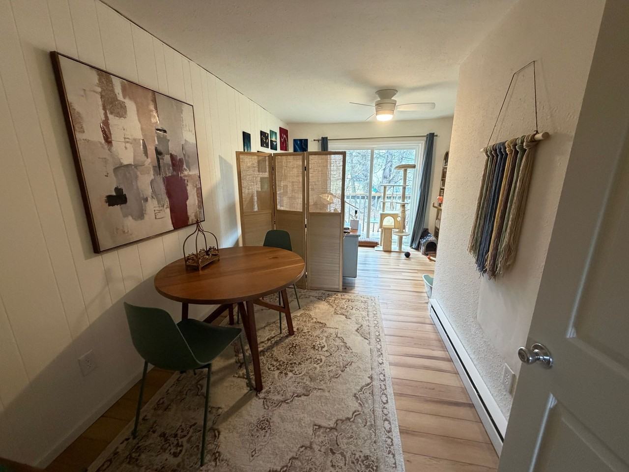 712 Harding Ave - Photo 2 of 18