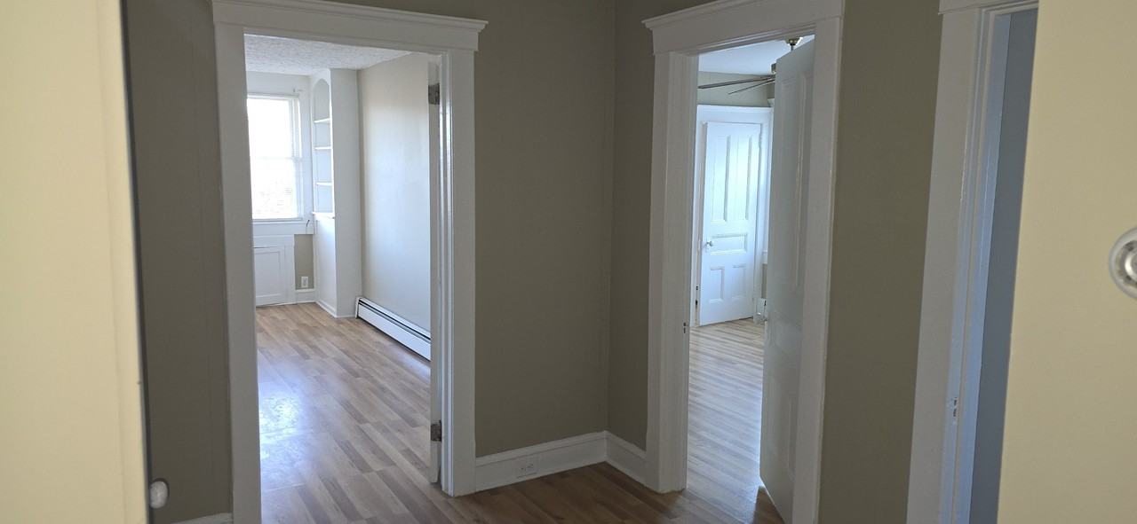 27 Losey Street - Photo 7 of 26