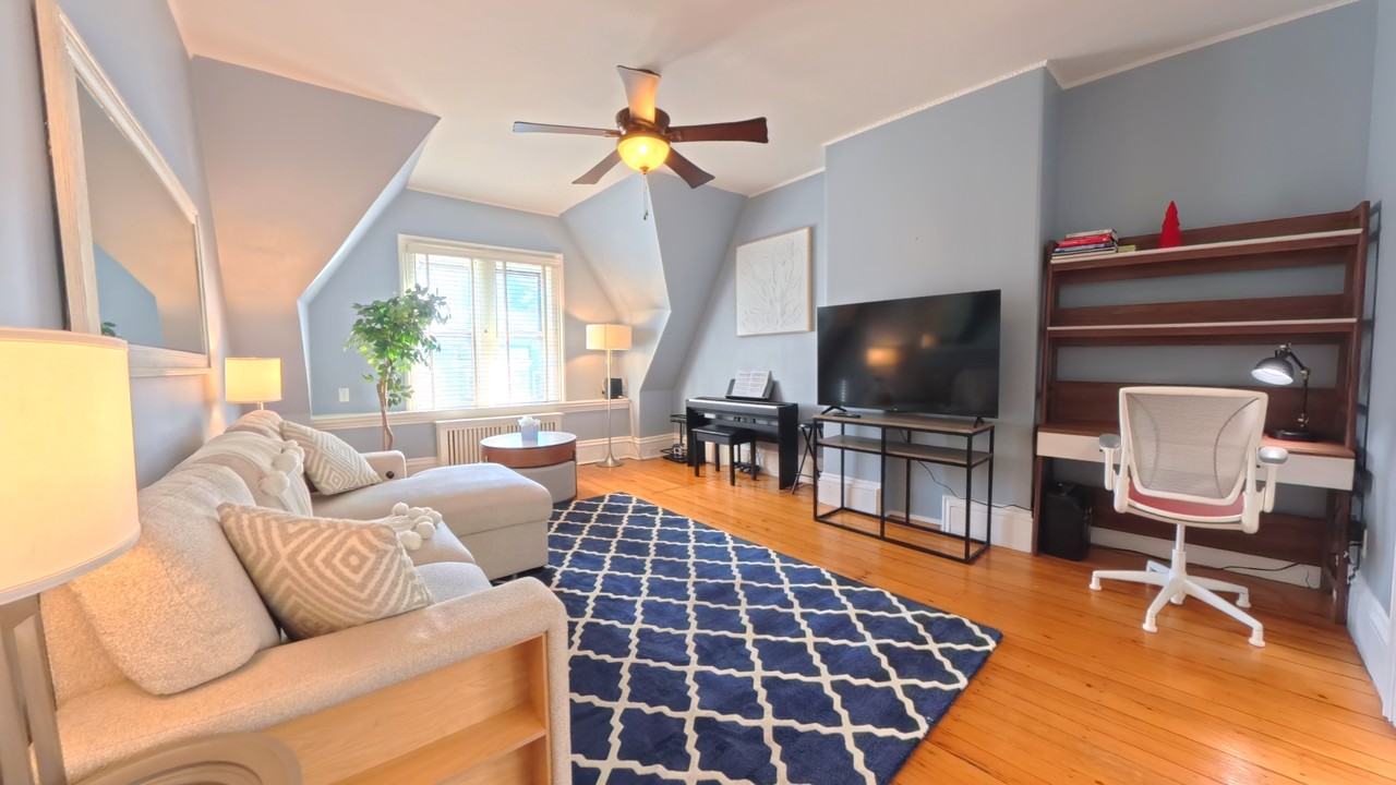 137 Walnut St #3 - Photo 2 of 19