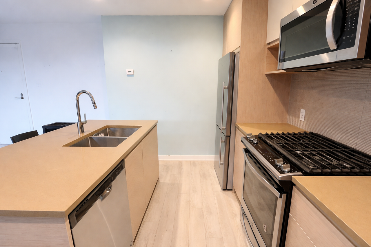 Highland Ct & University Crescent #108 - Photo 3 of 25