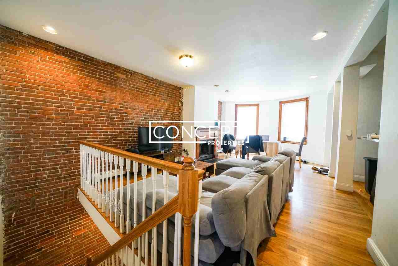 480 Massachusetts Ave #1 - Photo 3 of 39