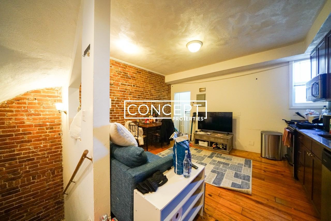 218 Hemenway St #2 - Photo 2 of 31