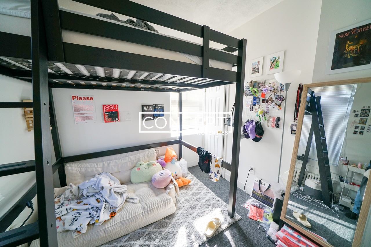 218 Hemenway St #2 - Photo 6 of 31