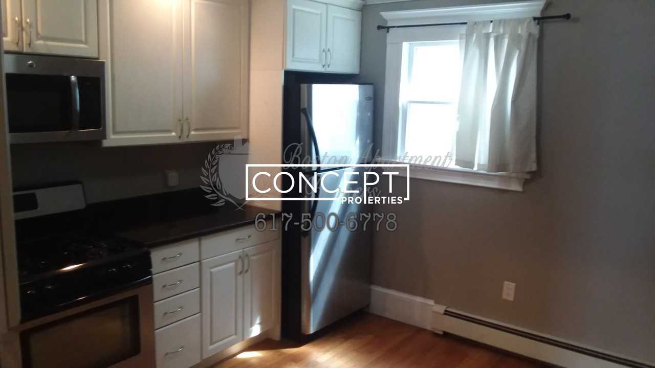 3 Grimes St #1 - Photo 2 of 18