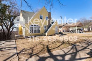 1549 N Holyoke Ave - Photo 1 of 1