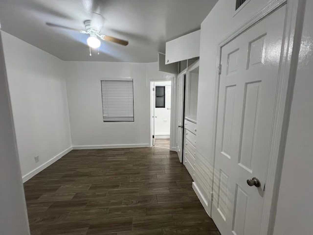 120 N Palmway - Photo 4 of 9