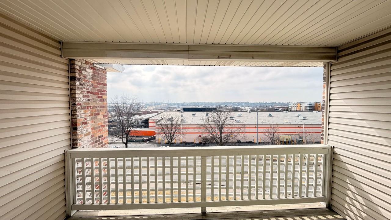 Hillsborough Pointe Apartments - Photo 4 of 50