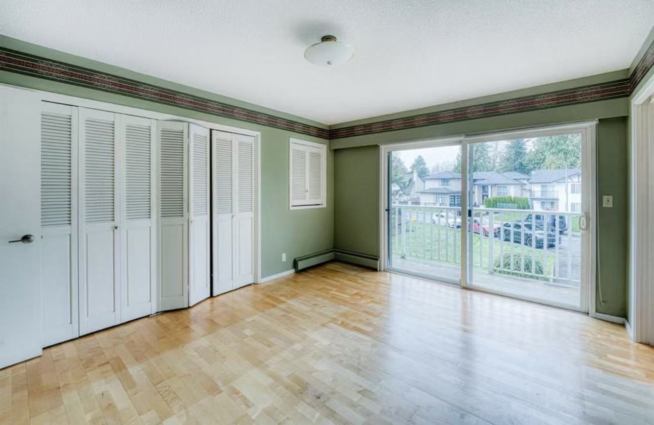 3700 Bargen Drive - Photo 4 of 22