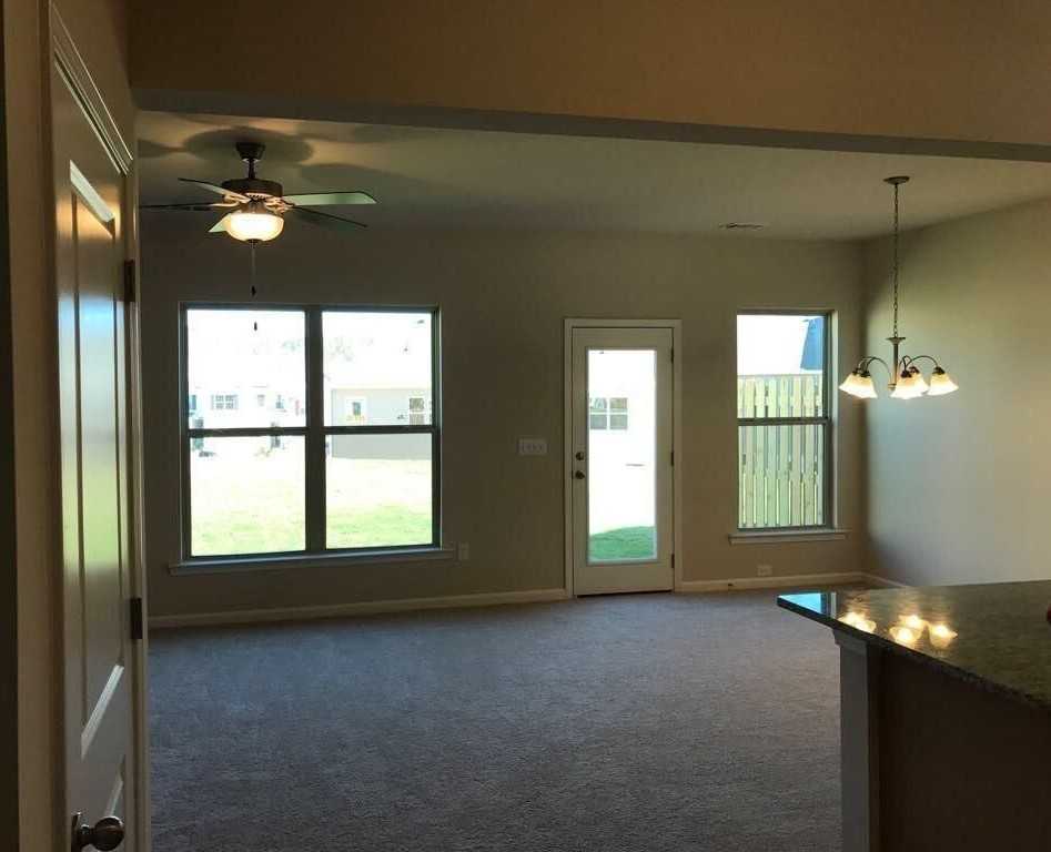 1513 Brookmere Way - Photo 4 of 17