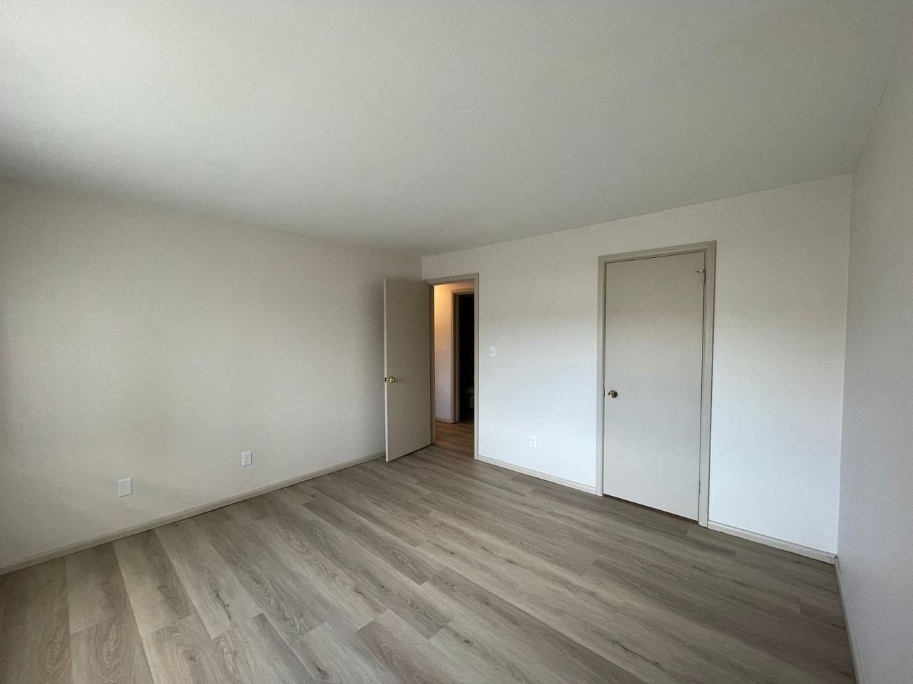 113 S Platten St - Photo 7 of 12