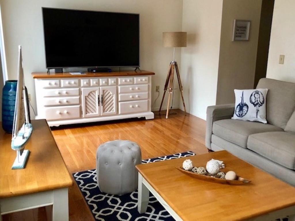 226 Goddard Row - Photo 3 of 17