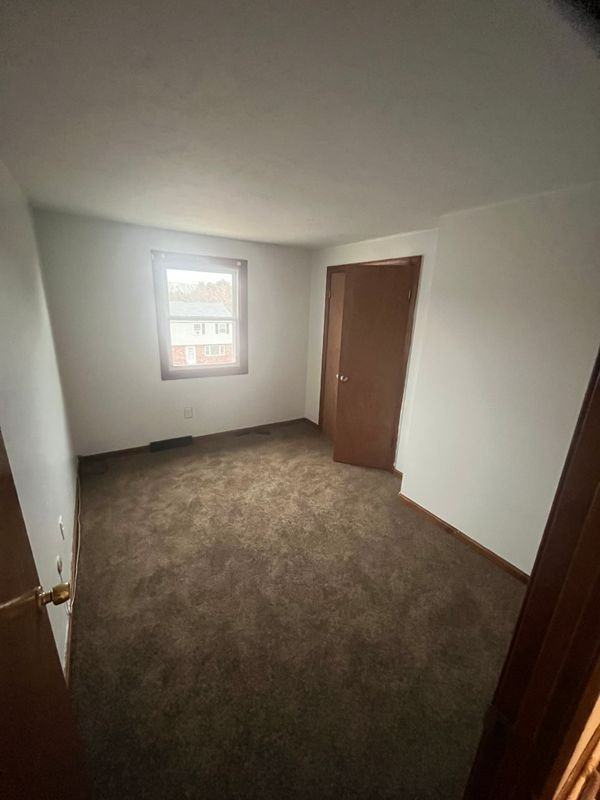 31 Bossi Ave - Photo 3 of 15