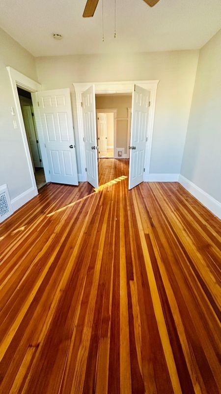 8 Groom St ##3rd - Photo 2 of 15