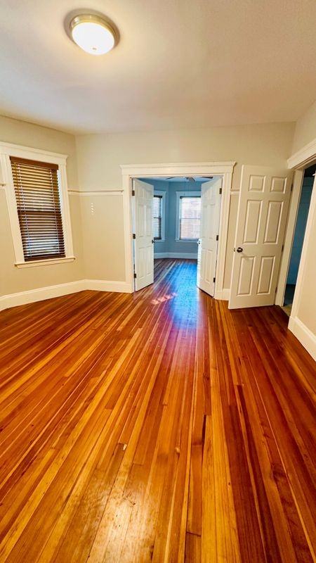 8 Groom St ##3rd - Photo 3 of 15