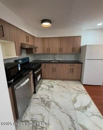 56 Whitaker Pl - Photo 3 of 15