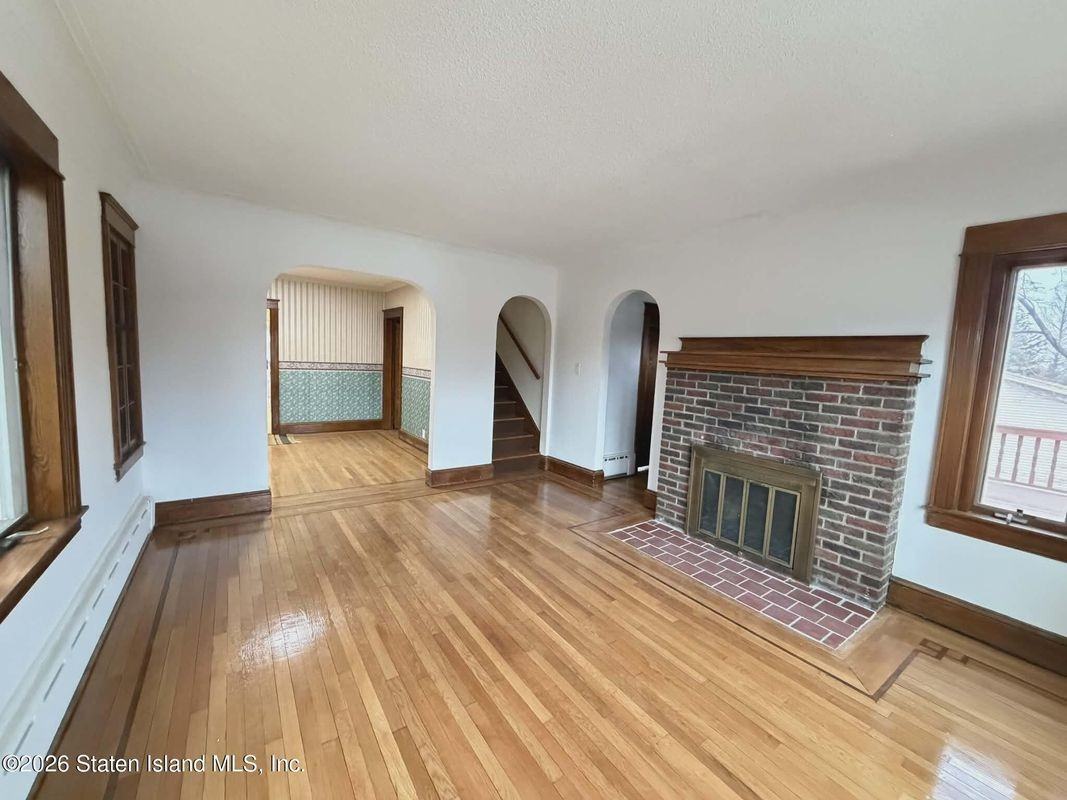 25 Shore Acres Rd - Photo 2 of 13