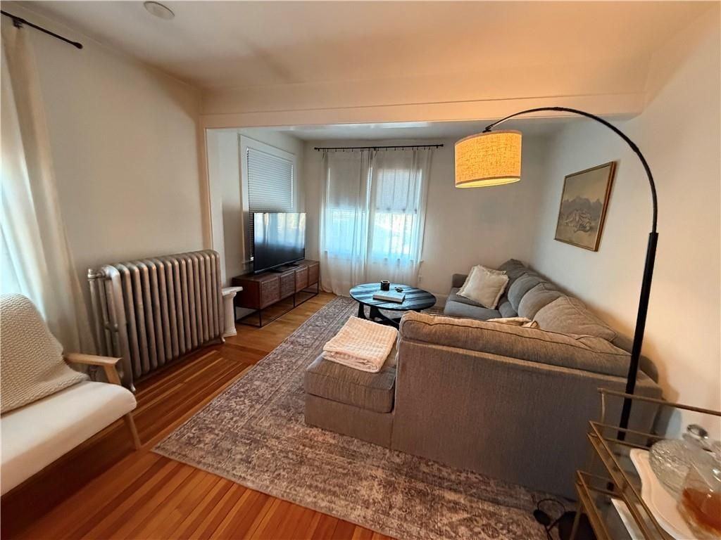 16 Apthorp Ave - Photo 5 of 10