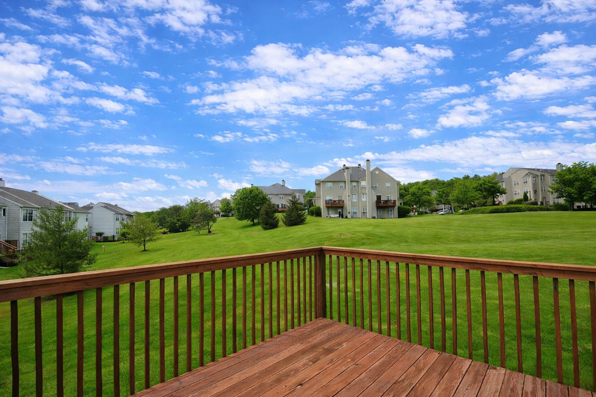 115 Farrington Ct - Photo 4 of 4