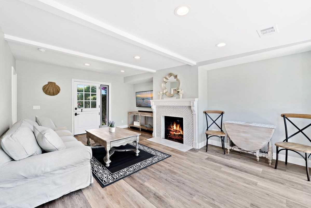 480 Thalia St - Photo 5 of 22