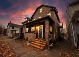 featured image of 276 13th St ##1