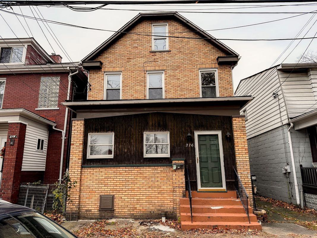 276 13th St ##1 - Photo 3 of 17