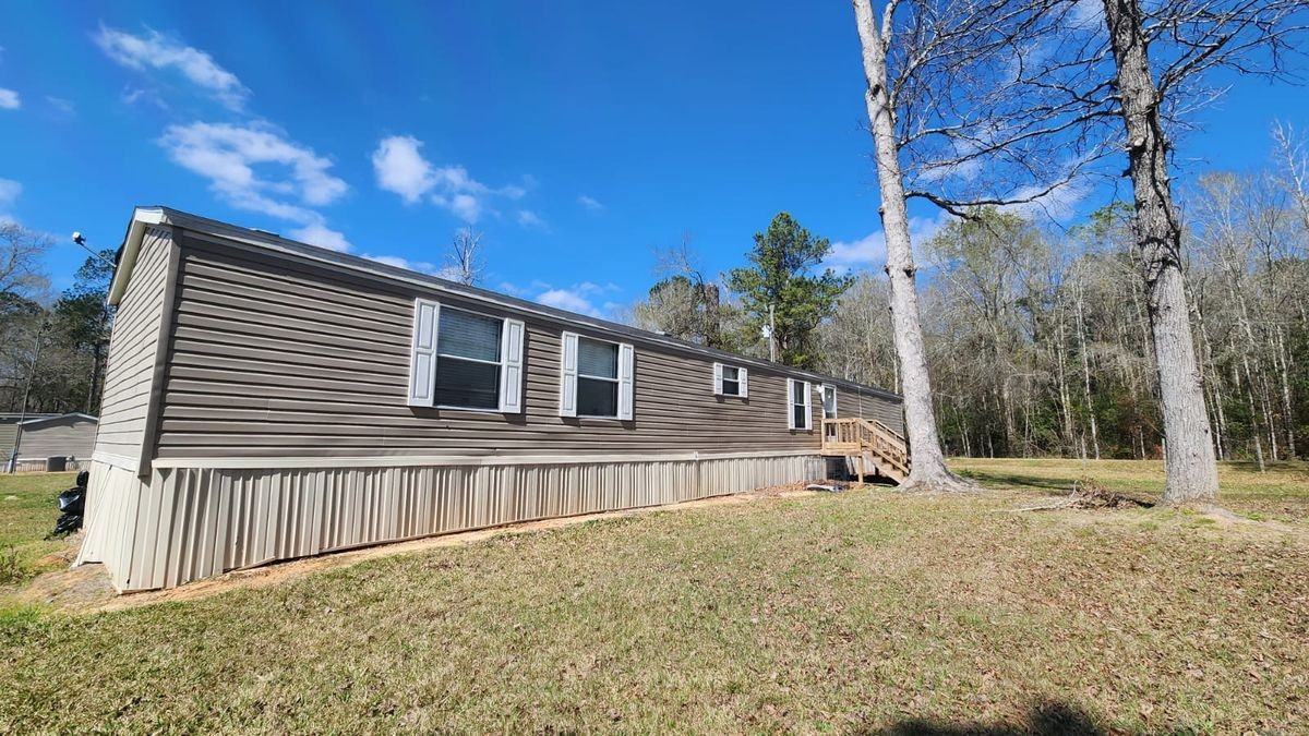 541 Acorn Ln - Photo 3 of 4