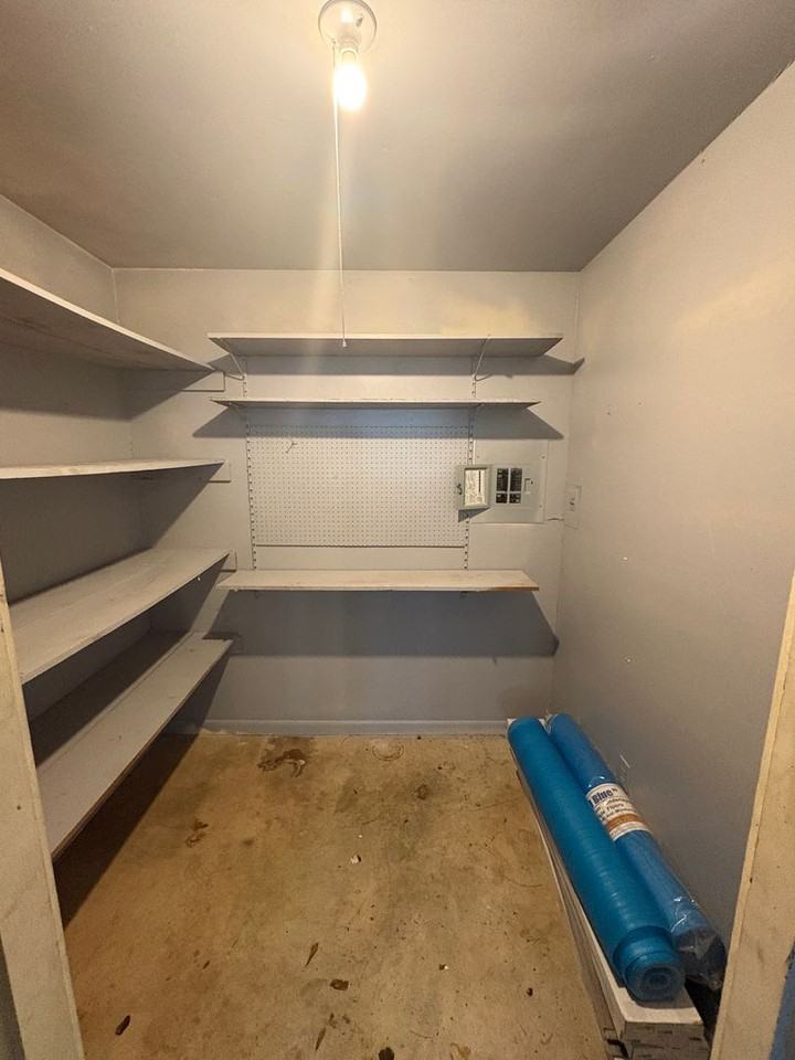 9437 Garfield Dr - Photo 3 of 14