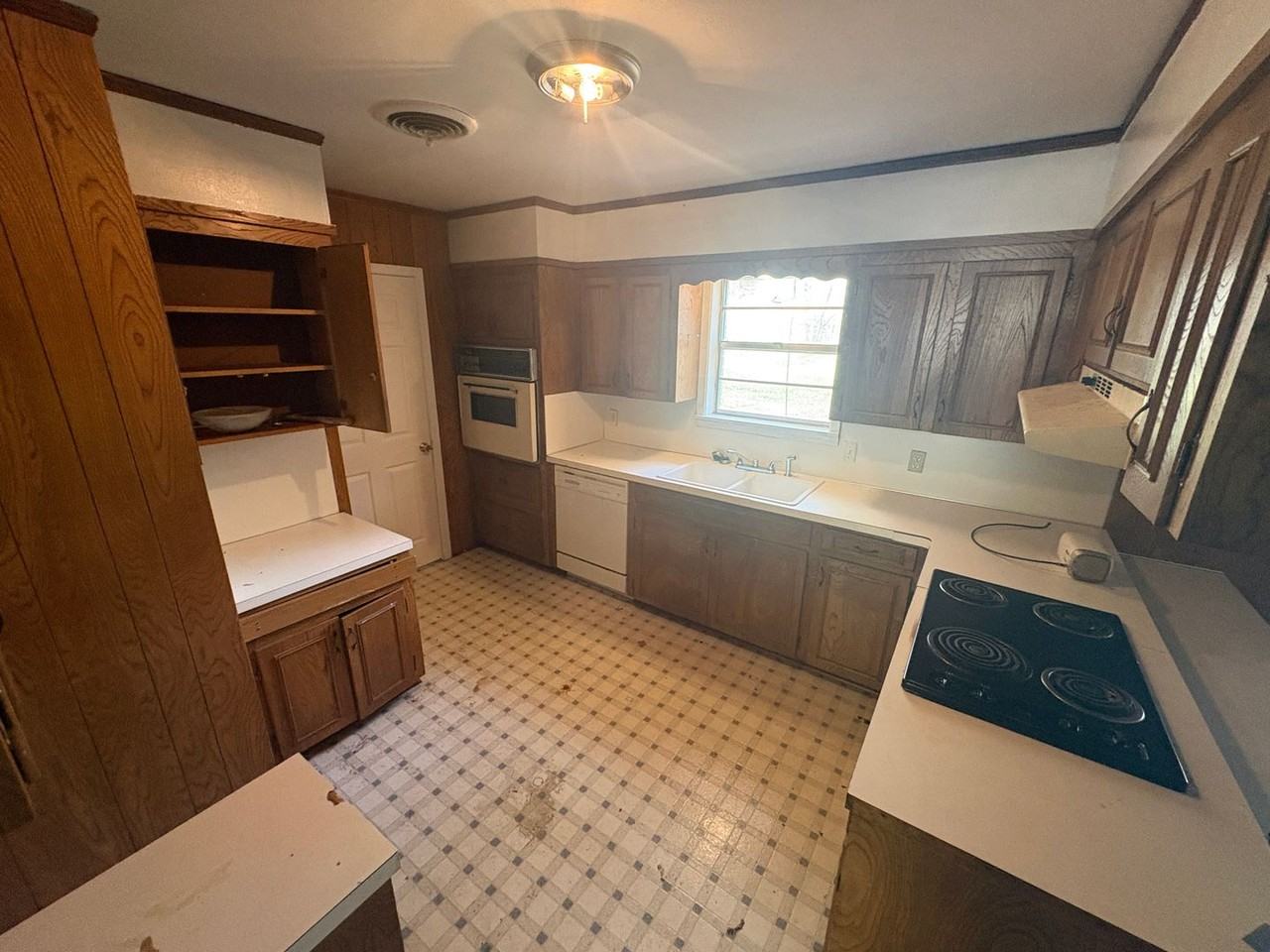 9437 Garfield Dr - Photo 5 of 14