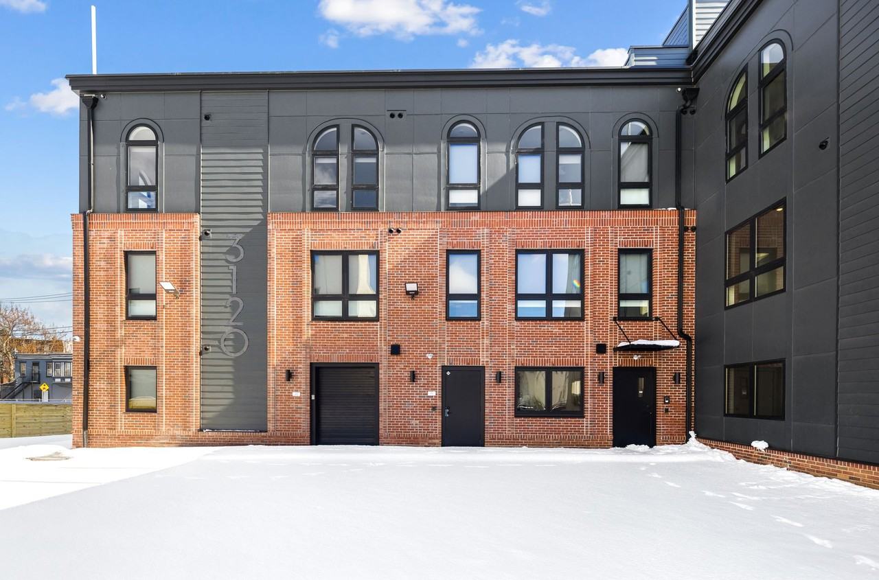 Welcome to Residence at North Park One - Photo 2 of 16