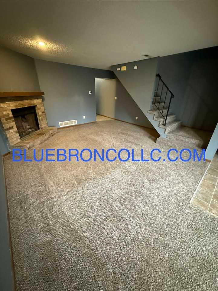 129 Sw Oxford Pl - Photo 6 of 12