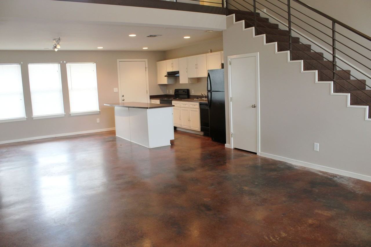 116 Nova Mae Dr #3 - Photo 5 of 21