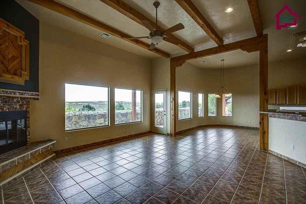 2585 Centennial St - Photo 3 of 19