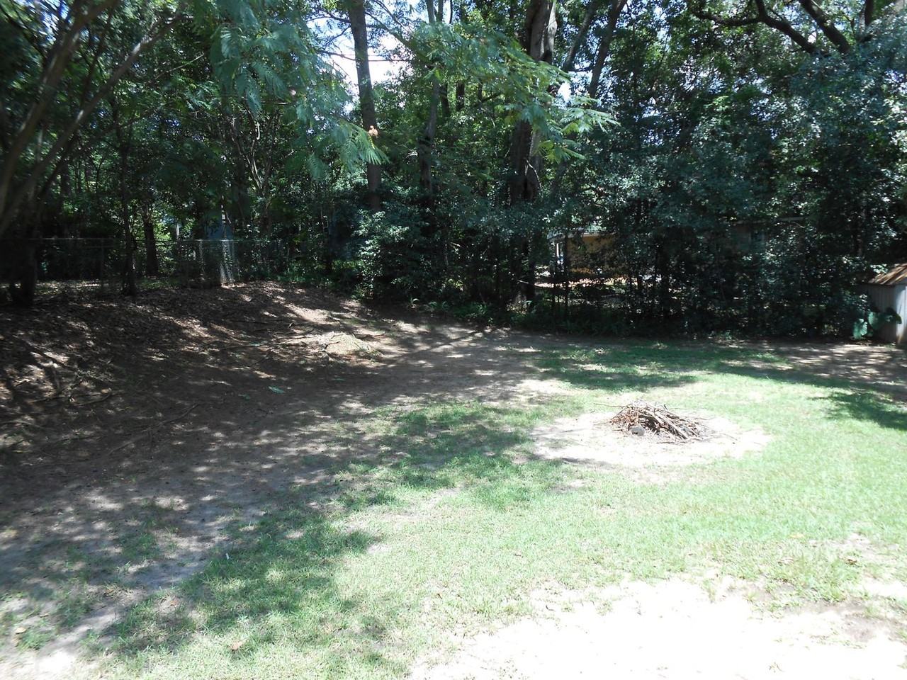 1606 Airport Dr - Photo 6 of 15